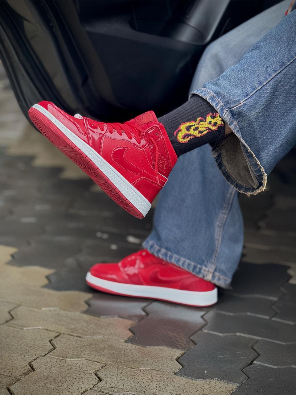 Air Jordan 1 Mid SE Glossy